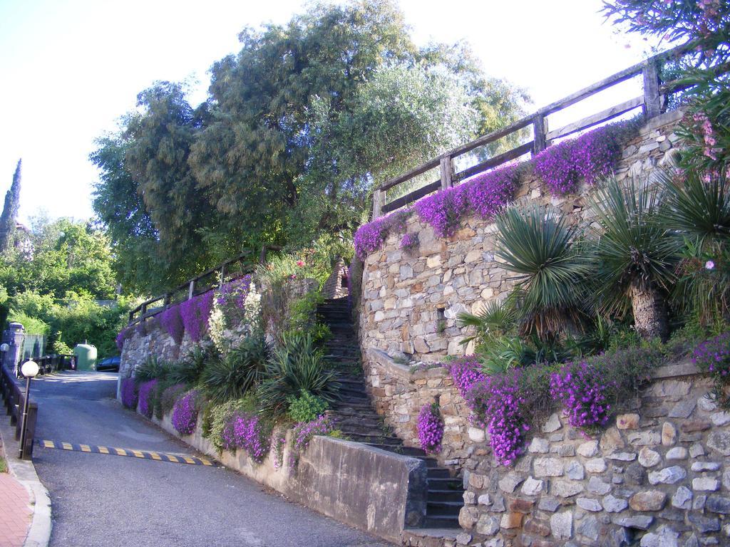 Residence Laguna Beach Pianello Del Lario Εξωτερικό φωτογραφία