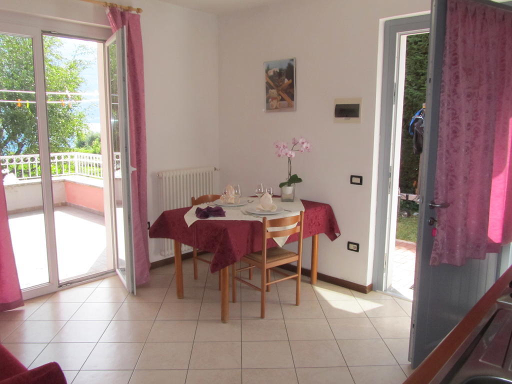 Residence Laguna Beach Pianello Del Lario Εξωτερικό φωτογραφία