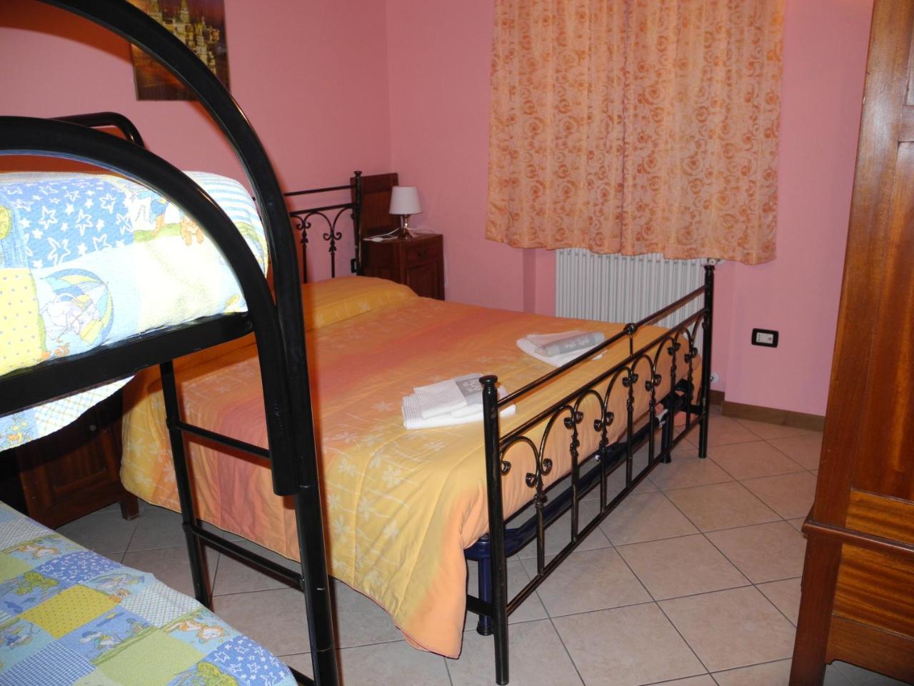 Residence Laguna Beach Pianello Del Lario Εξωτερικό φωτογραφία