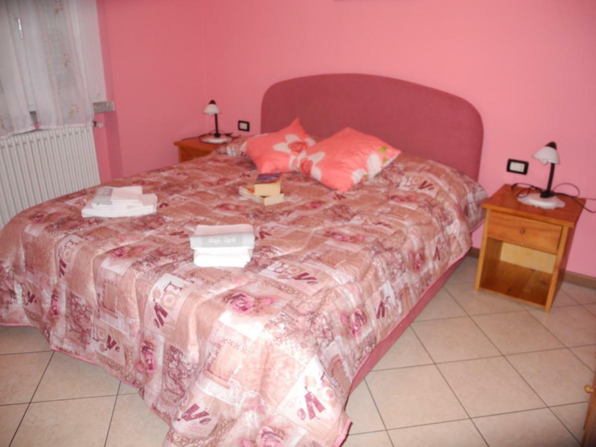 Residence Laguna Beach Pianello Del Lario Εξωτερικό φωτογραφία